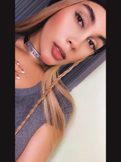 Camila on PinkCam cam chat